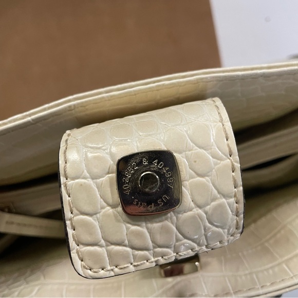 LIZ Claiborne, satchel hand bag FAUX ALLIGATOR LARGE CREAM short handles - Picture 10 of 16